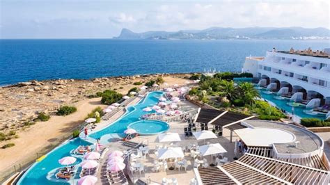 tui holiday village ibiza reviews.